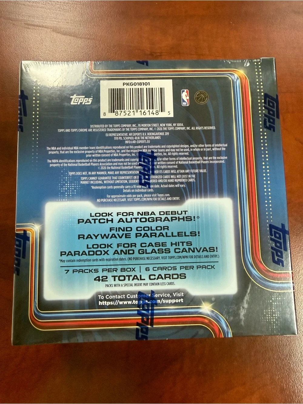 Topps Chrome Mega Update Series Basketball 25/26 Trading Card Box Factory Sealed